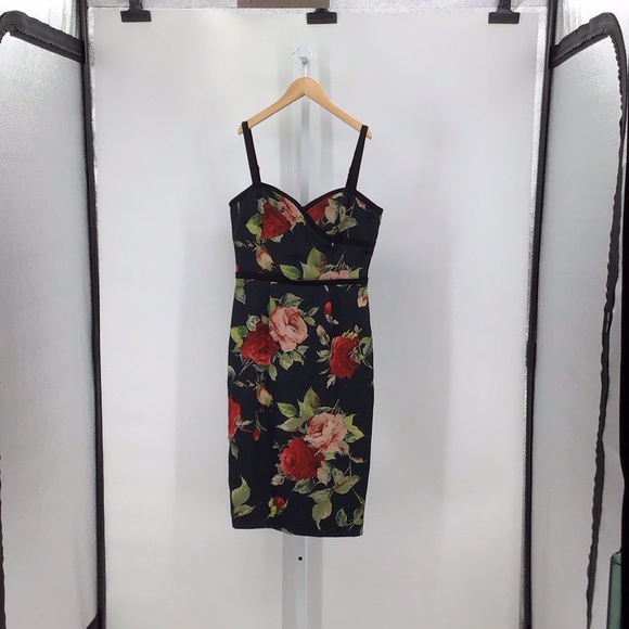 Black Halo, Black Floral Dress, Size: 6 - Picture 2 of 4